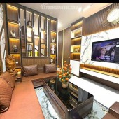 PHỐ TRƯỜNG CHINH , Ở Ngay, gần phố 43m, ,6T, Giá chỉ 9,5 tỷ 
 CHỦ HẠ GIÁ 500 TRIỆU  – cơ hội cực tốt cho nhà đầu tư.